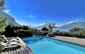 A heated pool - Lovely home in Veyrier Du Lac (Veyrier Du Lac)