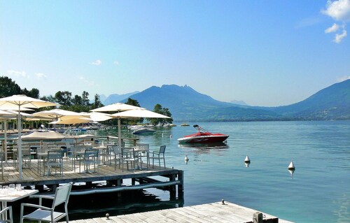 Lovely home in Veyrier Du Lac