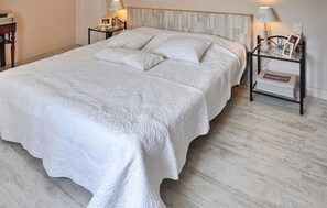 3 habitaciones, cuna de viaje y wifi gratis 