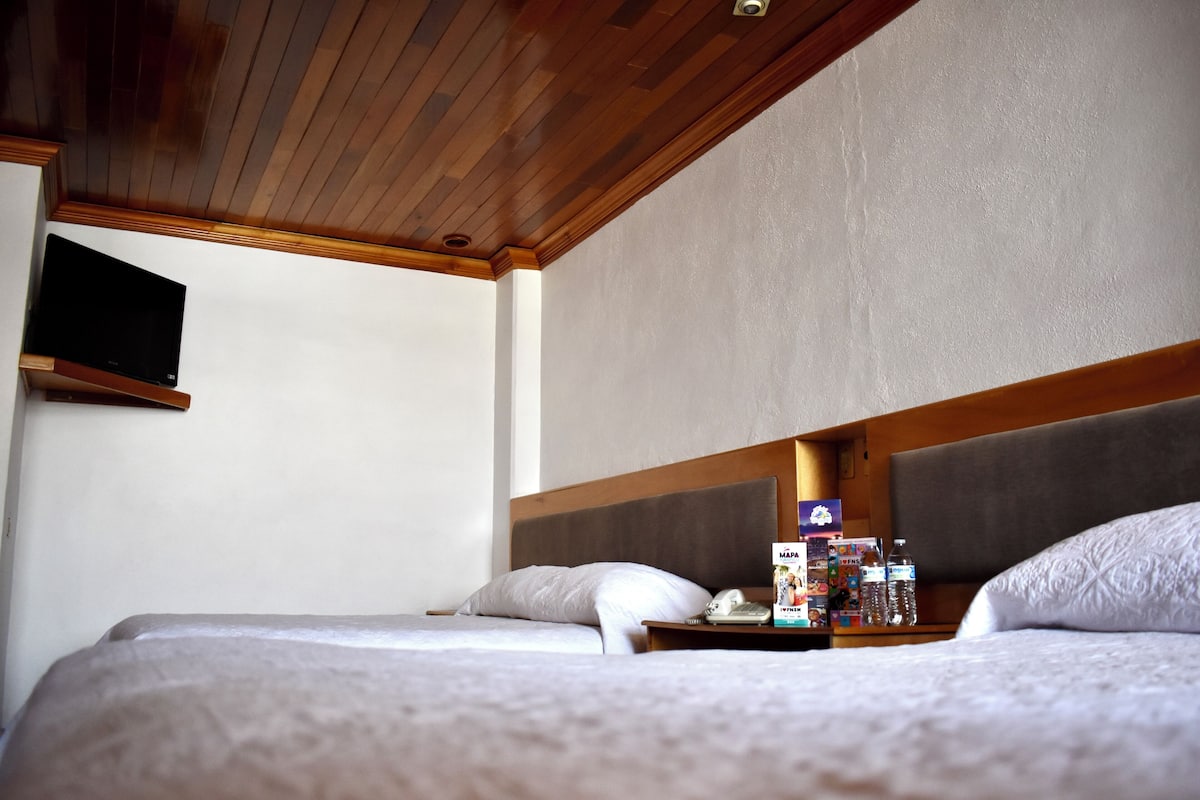 Deluxe Double Room, City View | Desk, WiFi (free), bed sheets