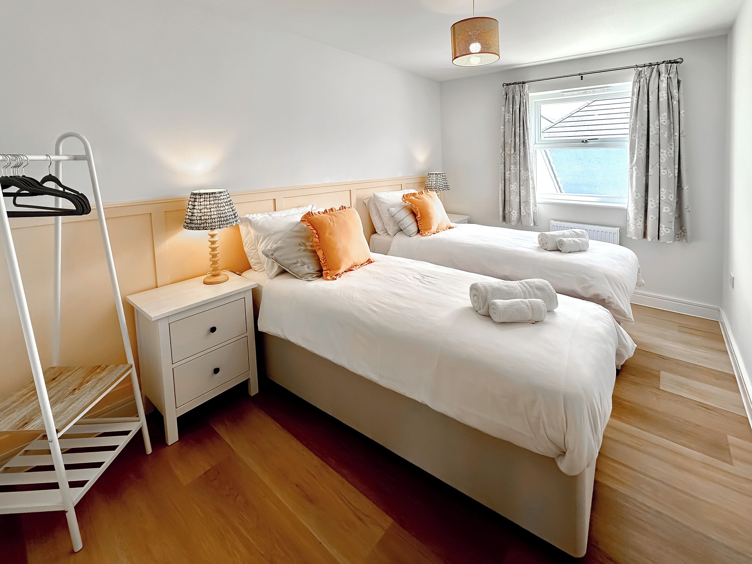 3 bedrooms, free WiFi, bed sheets