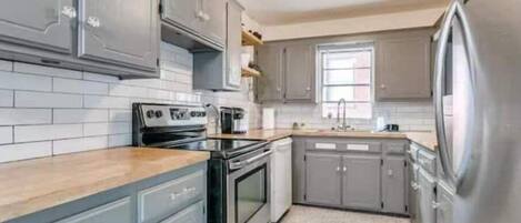 Fridge, microwave, oven, dishwasher