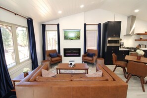 Smart-TV, Kamin