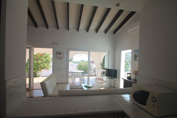 Interior - Villa 'Ibiscus' with Mountain View, Private Pool and Private Terrace (Calpe)