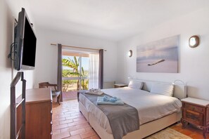 5 soverom, strykejern/-brett, wi-fi (inkludert) og sengetøy