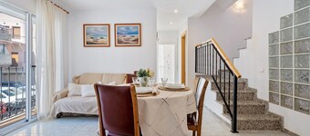 Appartamento 'Estela' con terrazza privata, Wi-Fi, balcone e aria condizionata