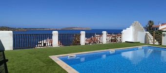 Apartment 'Vistafaro' with Sea View, Shared Pool and Wi-Fi