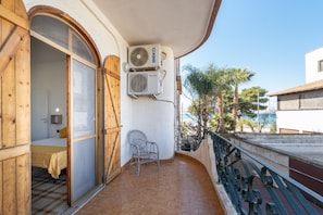 3 makuuhuonetta, ilmainen Wi-Fi, vuodevaatteet