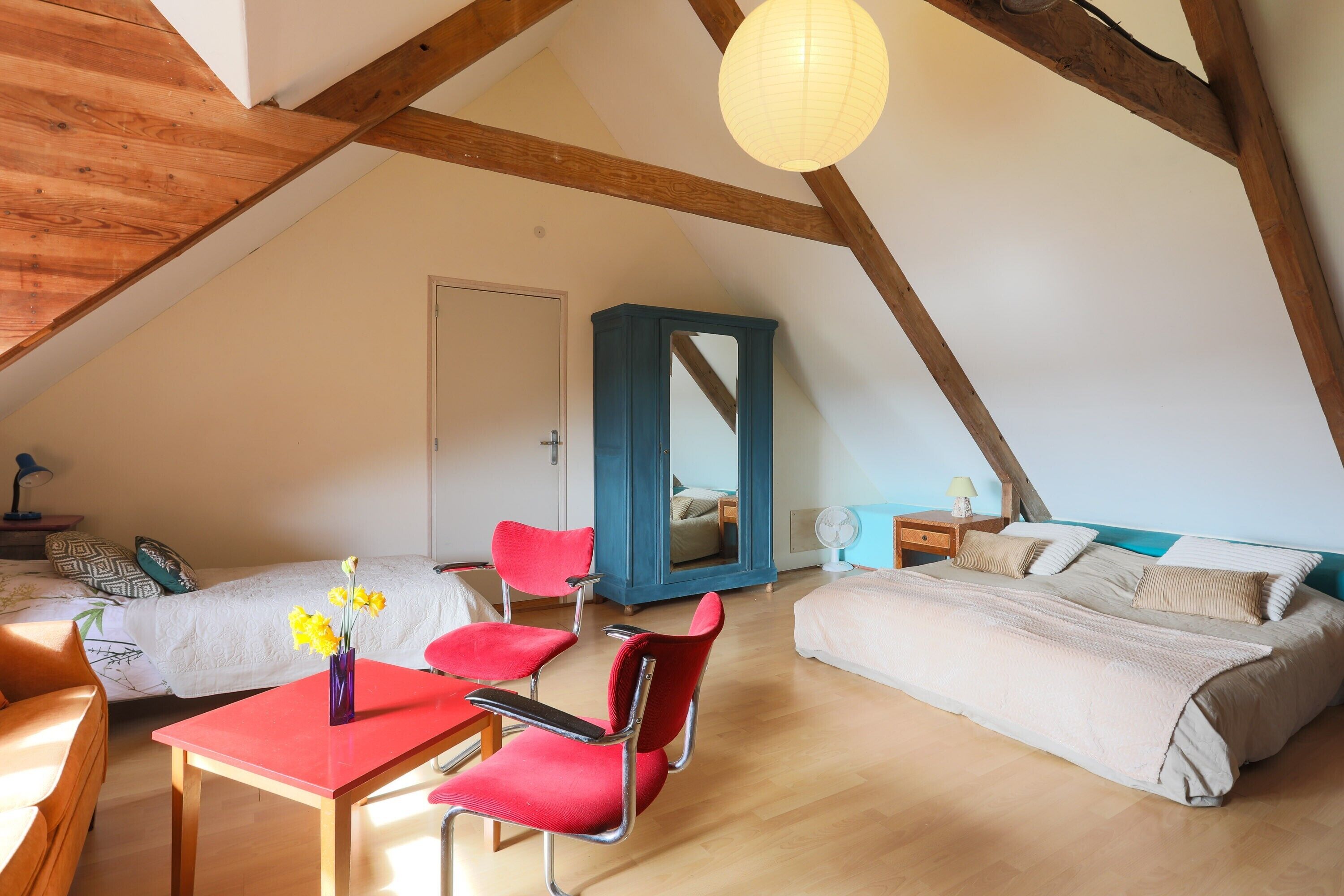 3 chambres, Wi-Fi gratuit, draps fournis