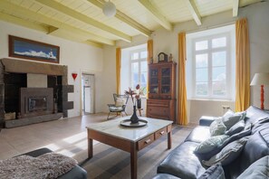 Fireplace, table tennis