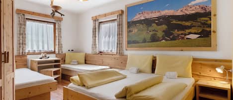 2 bedrooms, free WiFi, bed sheets