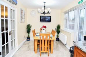 Habitación estándar, 1 habitación, no fumadores | Comedor