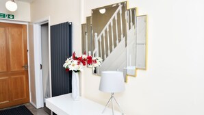 Ảnh chưa phân loại, 5 trong số 70 ảnh, nút
