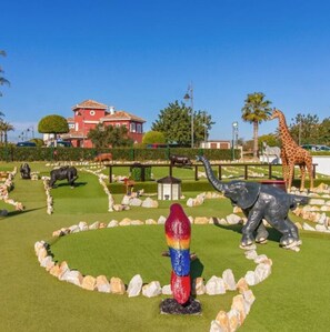 Property grounds - Villa Le Gra - 3 Bedroom Villa with new private pool on the 5* Mar Menor Resort (Torre-Pacheco)