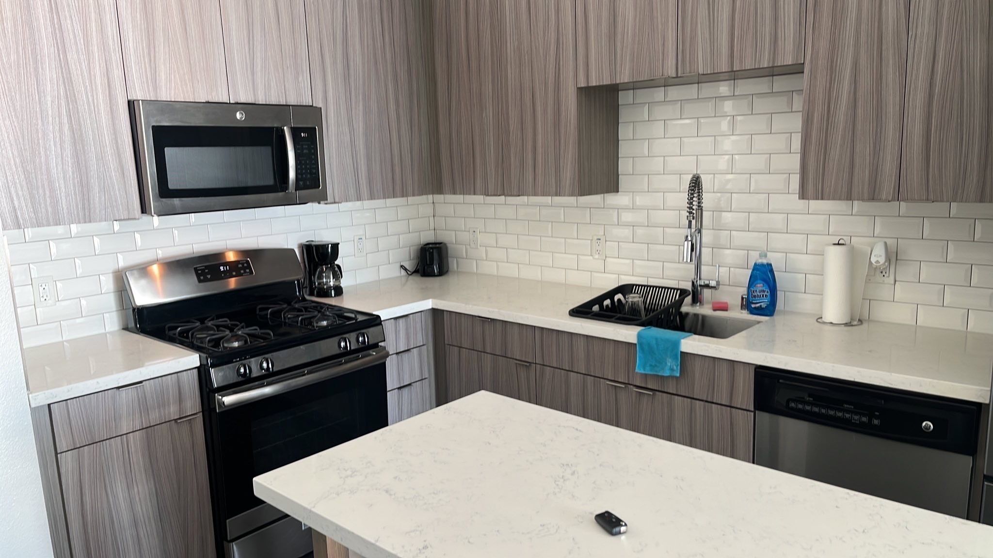 Glendale Charm: Stylish 1 Bedroom Retreat for Your Perfect Getaway!