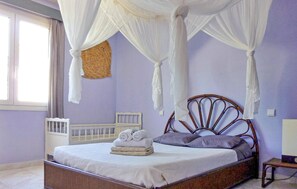 3 عدّة غرف نوم وسرير سفر وواي فاي مجانًا وملاءات أسرّة