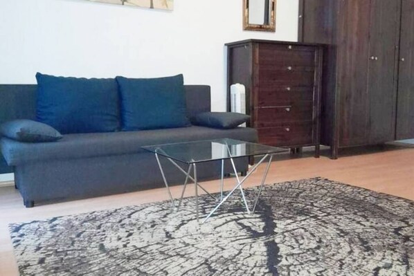 Smart TV - Charming 1BR Apt.-Perfect for LongStays (Wien)