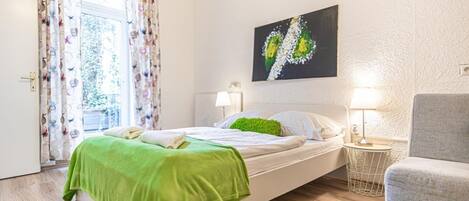 1 bedroom, iron/ironing board, WiFi, bed sheets