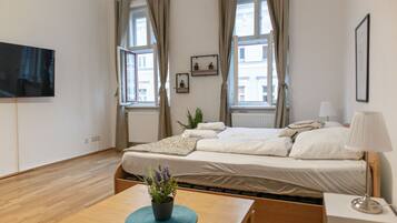 2 bedrooms, WiFi, bed sheets