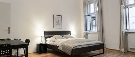 2 室のベッドルーム、WiFi、ベッドシーツ