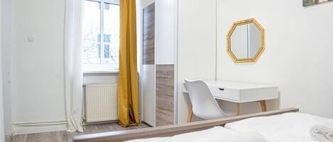 2 chambres, bureau, fer et planche à repasser, Wi-Fi