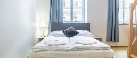 1 bedroom, WiFi, bed sheets