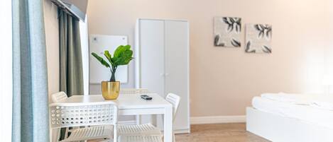 1 غرفة نوم وواي فاي وملاءات أسرّة