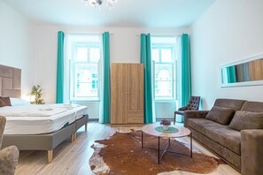 1 bedroom, WiFi, bed sheets