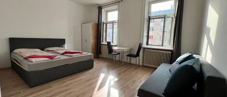 4 Schlafzimmer, WLAN, Bettwäsche