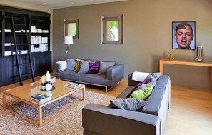 DVD player - Amazing home in Violes (Violes)