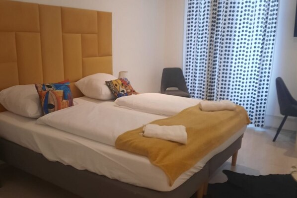 1 Schlafzimmer, WLAN, Bettwäsche