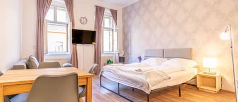 1 bedroom, WiFi, bed sheets
