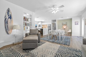 TV - Private Yard | Seasonal Beach Svc Included | My Beach Getaways (Pensacola Beach)