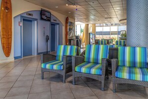 Lobby - Studio with King size bed & Short walk to Beach (Honolulu)