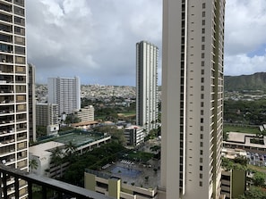 Property grounds - Beautiful Waikiki Banyan (Honolulu)