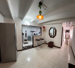 Interior - ¡bienvenido a Nuestra Acogedora Casa Dorada! (Bogotá)