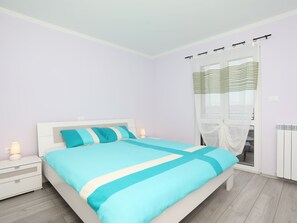 3 chambres, fer et planche à repasser, Wi-Fi