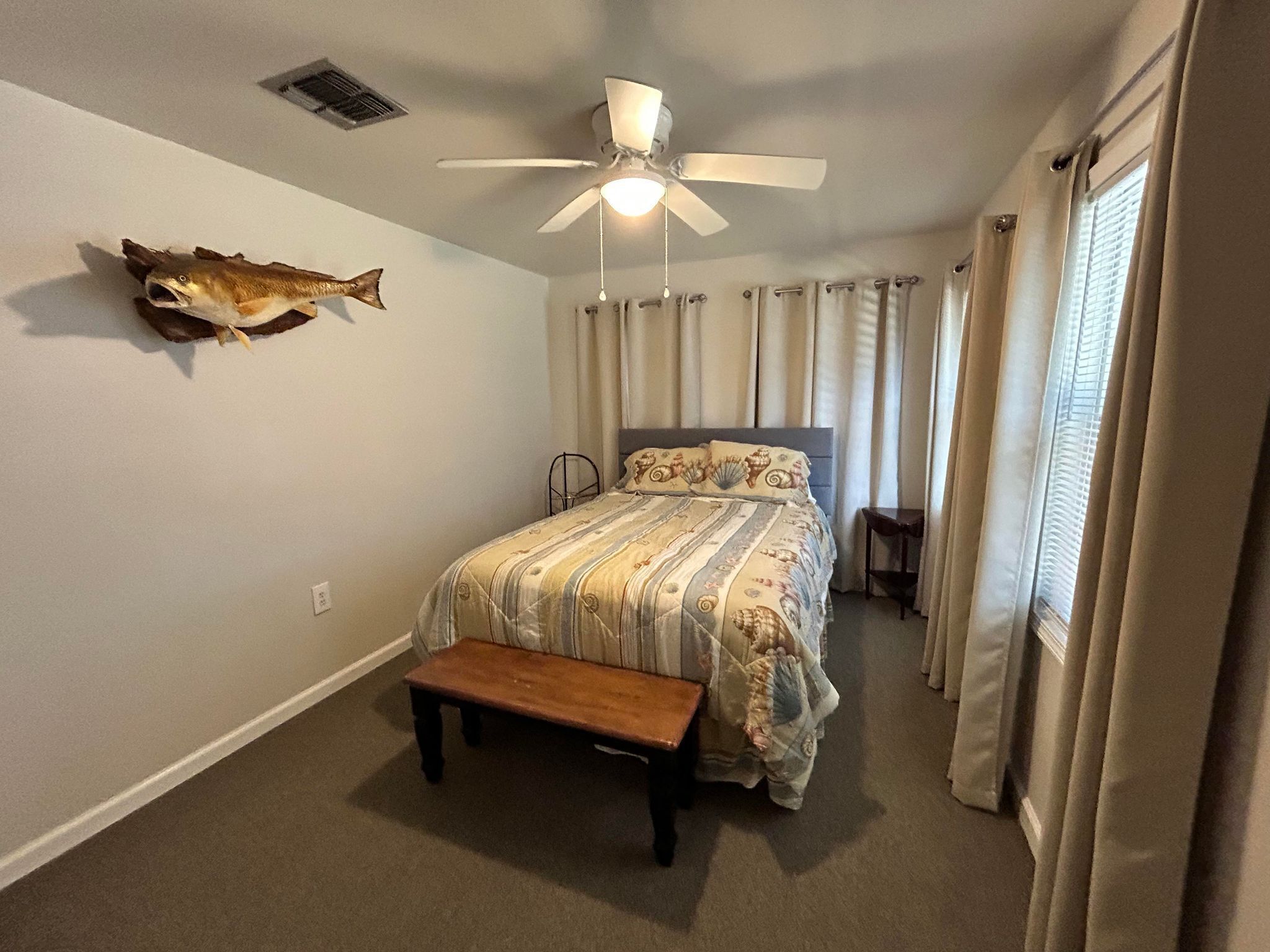 4 habitaciones, wifi gratis y ropa de cama 