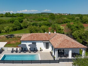 Exterior - Villa M by Interhome (Pula/Marcana)