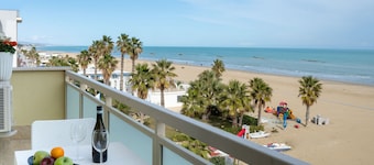 Mar di Roseto by Interhome