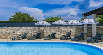 Villa Maran by Interhome