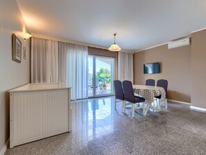Dining - Villa Maran by Interhome (Umag/Zambratija)