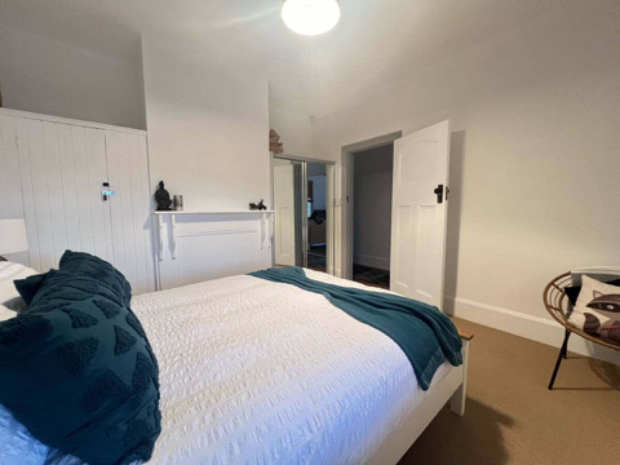 2 camere, ferro/asse da stiro, Wi-Fi gratuito, lenzuola