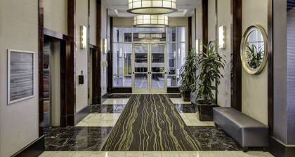 Platinum Hotel Princess Suite 1BD 1 BTH ~ Balcony STRIP VIEW