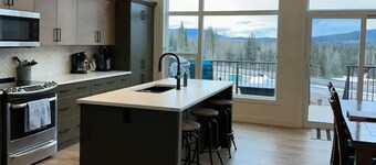 Brand New Collieries Guest House with Fireplace