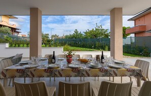 Outdoor dining - Cozy home in Colonnella (Colonnella)