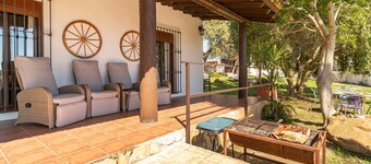 4 bedroom stunning home in Guillena