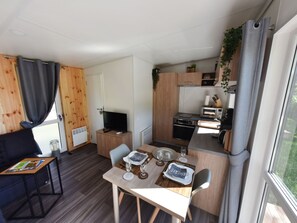 Dining - Tiny Haus Seeperle by Interhome (Wemding)