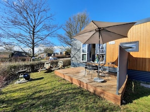 Outdoor dining - Tiny Haus Seeperle by Interhome (Wemding)