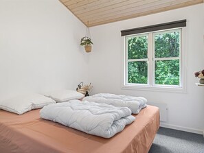 5 bedrooms, Internet